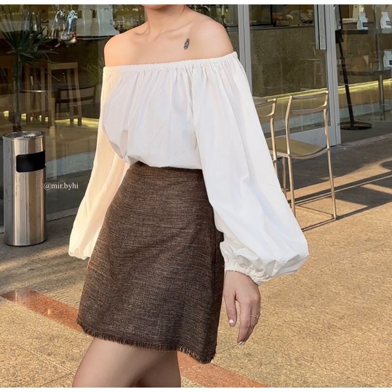 Mir.byhi: latte skirt: chân váy bố nâu viền tua rua