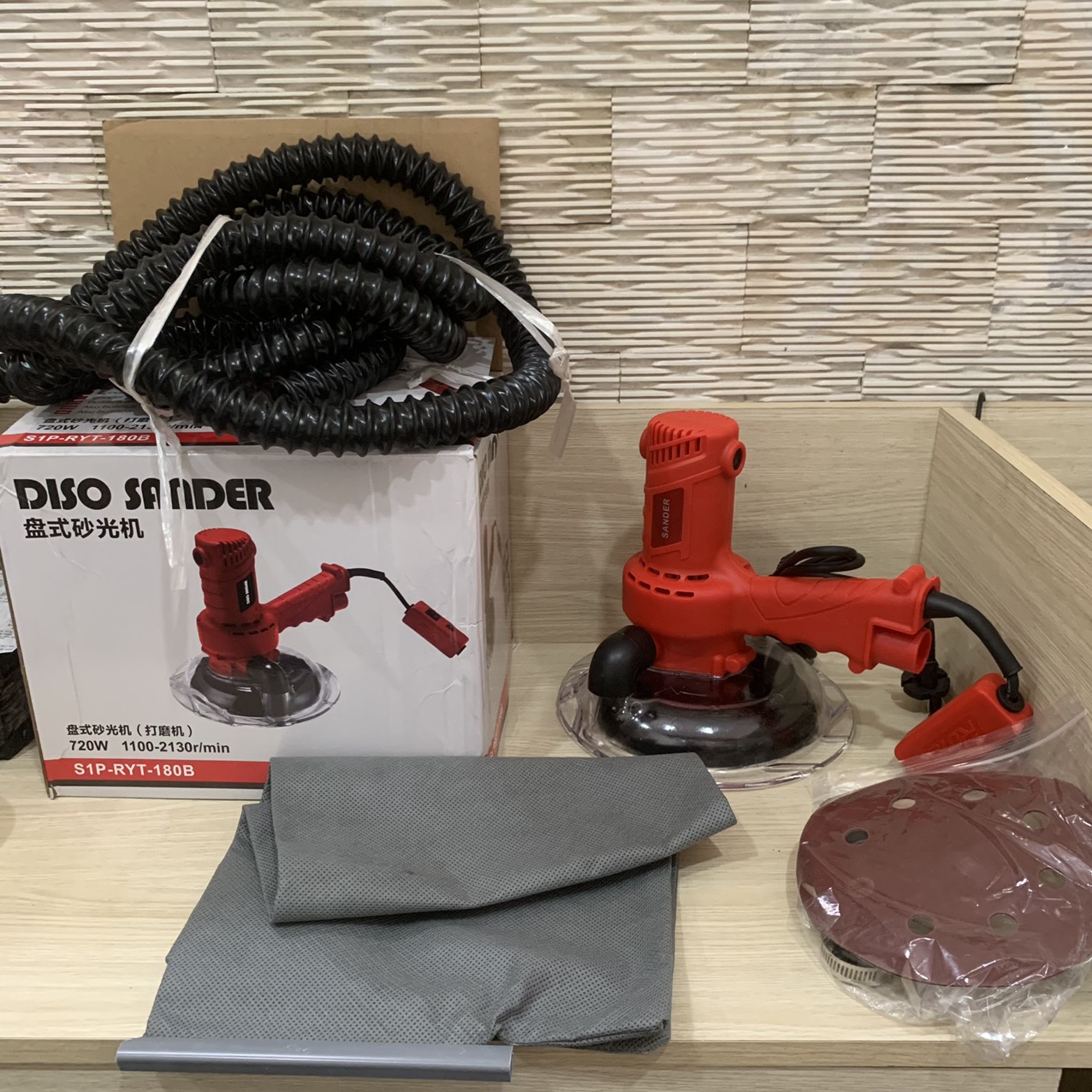 Máy chà tường không đèn , máy xả nhám 180-2 ,cầm nhẹ tay