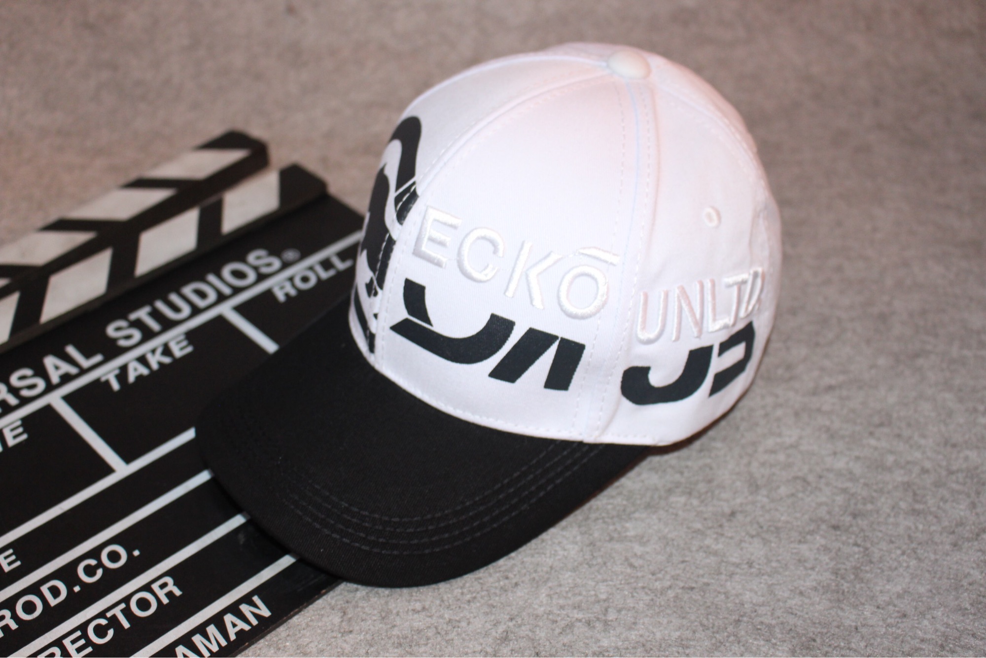 NÓN KẾT PHỐI MÀU THÊU CHỮ ECKO SÀNH ĐIỆU, MŨ LƯỠI TRAI CHẤT KAKI SIÊU ĐẸP