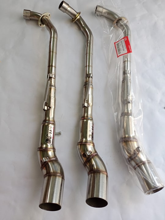 Cổ 2 khúc thấp  lắp gác chân zin .dành cho các lon pô độ  xe sirius