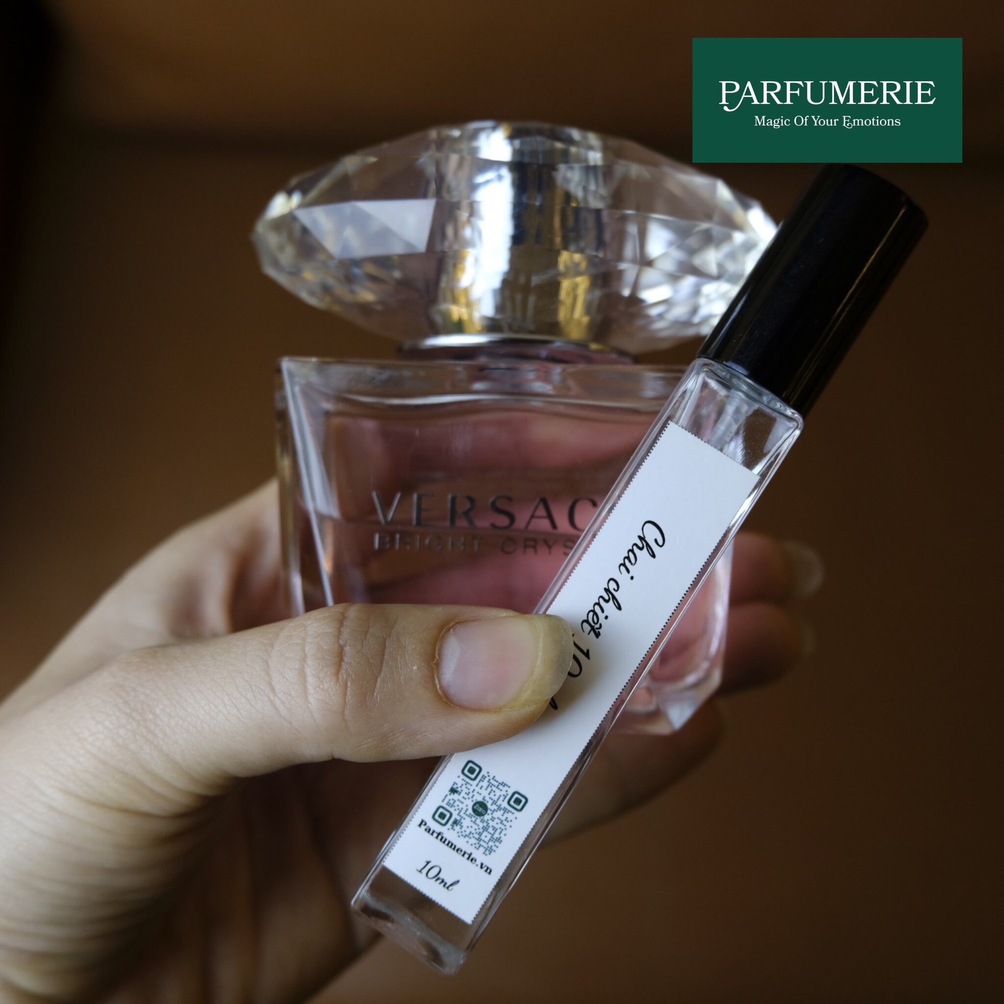 Mẫu thử Bright Crystal EDT; Nước hoa nữ thanh mát, ngọt ngào, trong trẻo đầy năng động