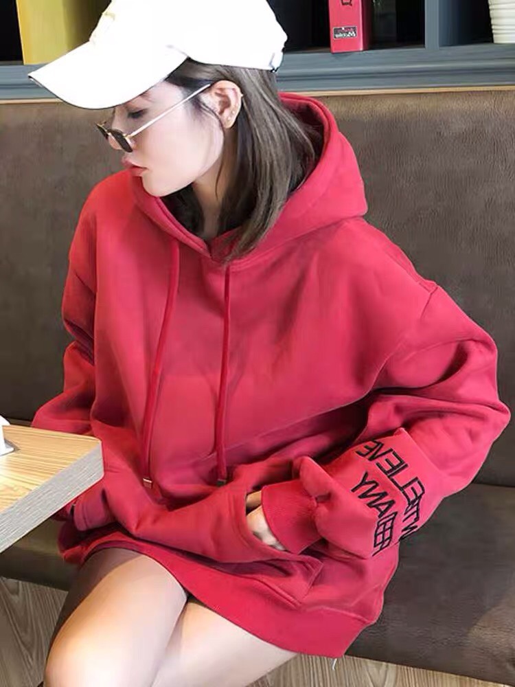 Giảm giá Áo khoác hoodie nỉ màu đỏ thêu chữ ở tay đẹp, chất vải mềm mịn cao  cấp thịnh tửng store bb13 - BeeCost
