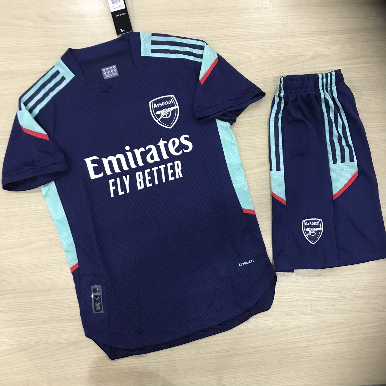 Áo Bóng Đá Câu Lạc Bộ Arsenal Quần có túi - Hàng Thái Lan-Chuẩn Thi Đấu Quốc Tế