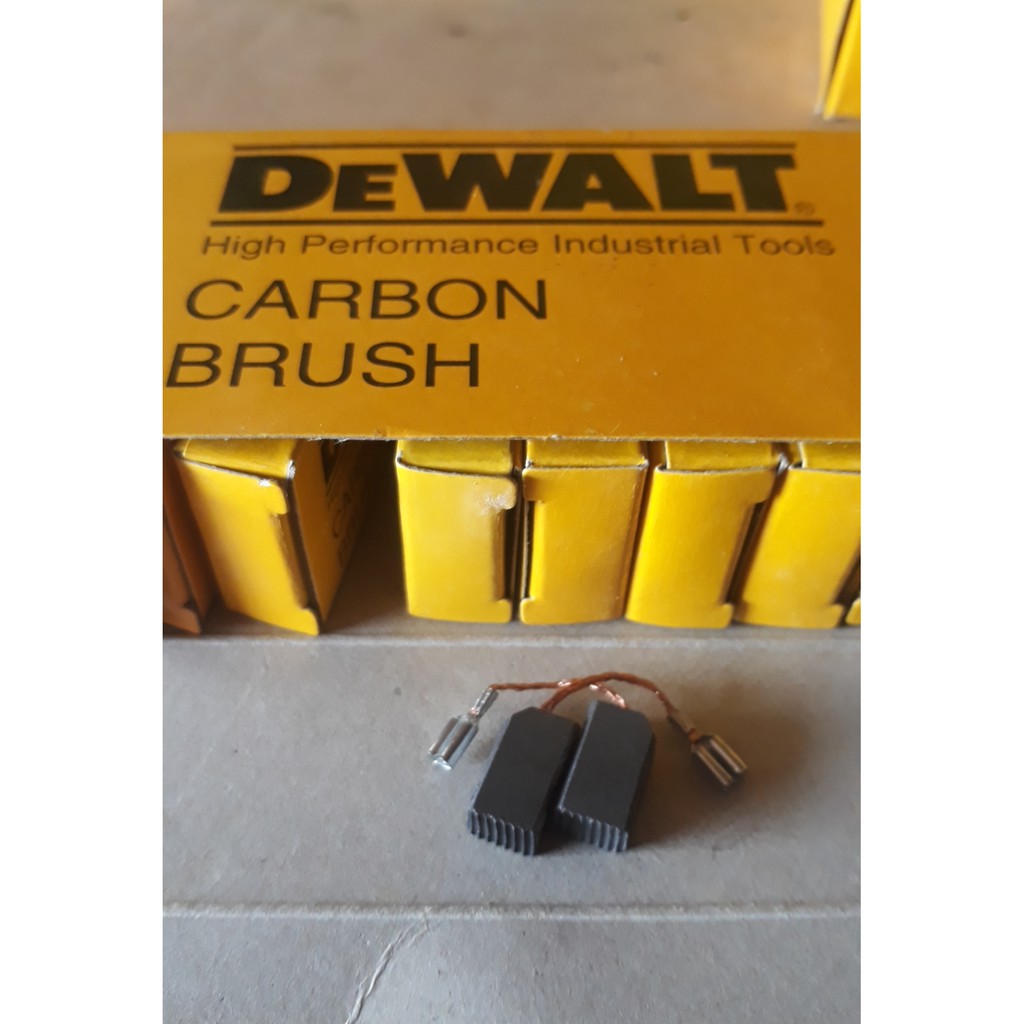 Chổi than máy mài Dewalt Dw810 sản phẩm chất lượng đảm bảo an toàn đến sức khỏe người sử dụng cam kết hàng nhận được đúng với mô tả