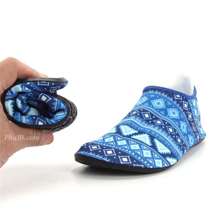 Giày đi biển dưới nước B06