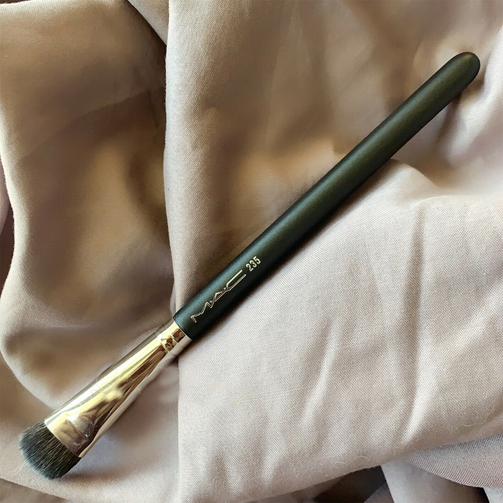 [HCM]Cọ Tán Bầu Mắt Mac 235