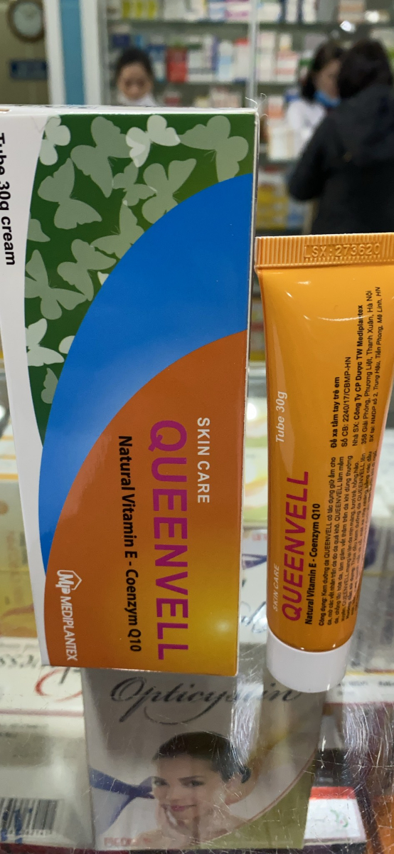 Kem dưỡng da queenvell 30g