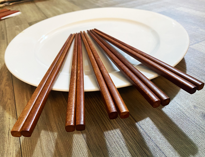 Đũa gỗ cẩm đô cao cấp (bộ10 đôi),đũa gỗ siêu đẹp làm từ gỗ tự nhiên không dùng các loại sơn độc hại