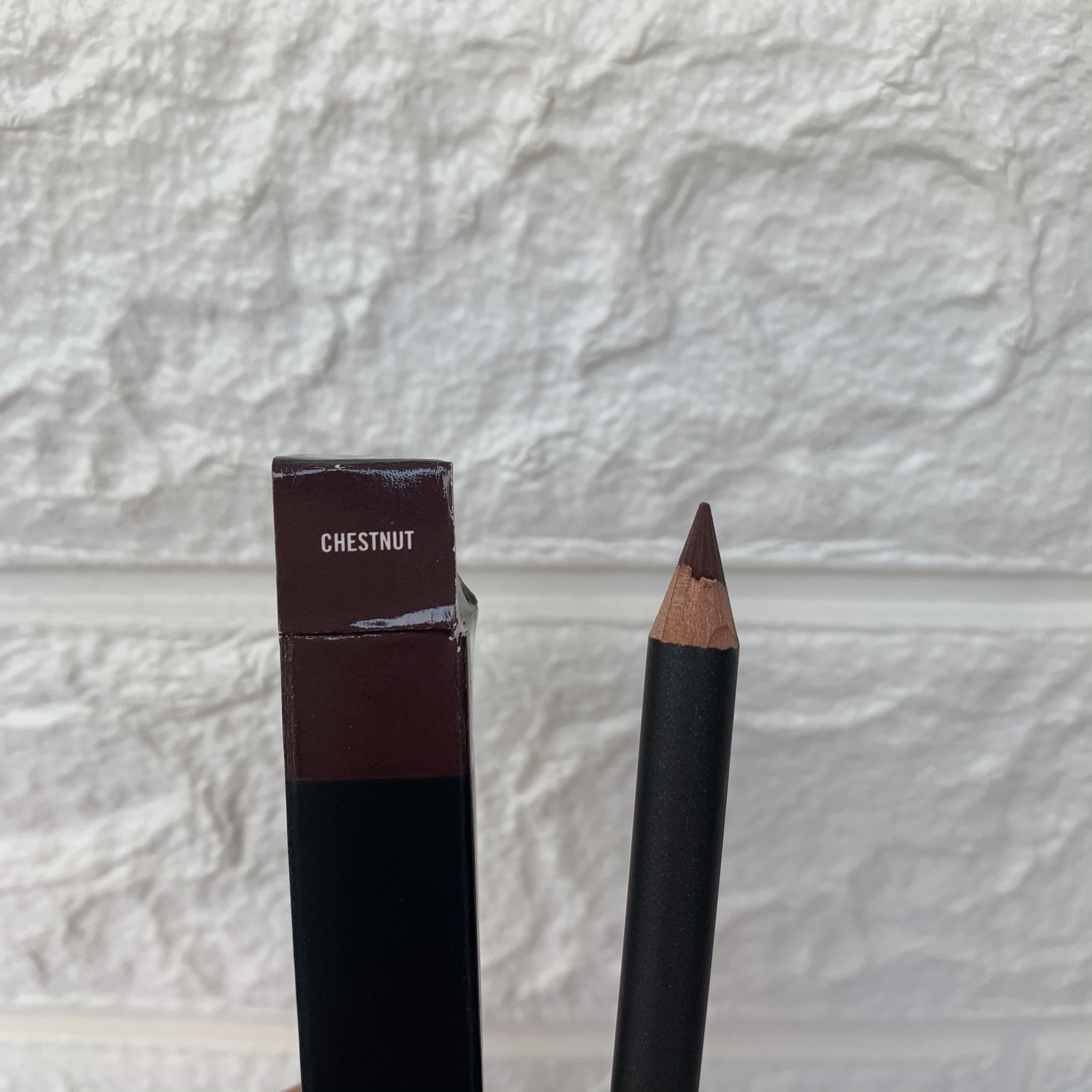 [HCM]Chì Kẻ Môi Màu CHESTNUT - MAC - Lip Pencil Crayon A Levres 1.45g