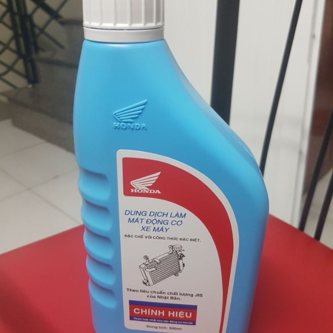 Nước làm mát Honda cooland cho xe tay ga.