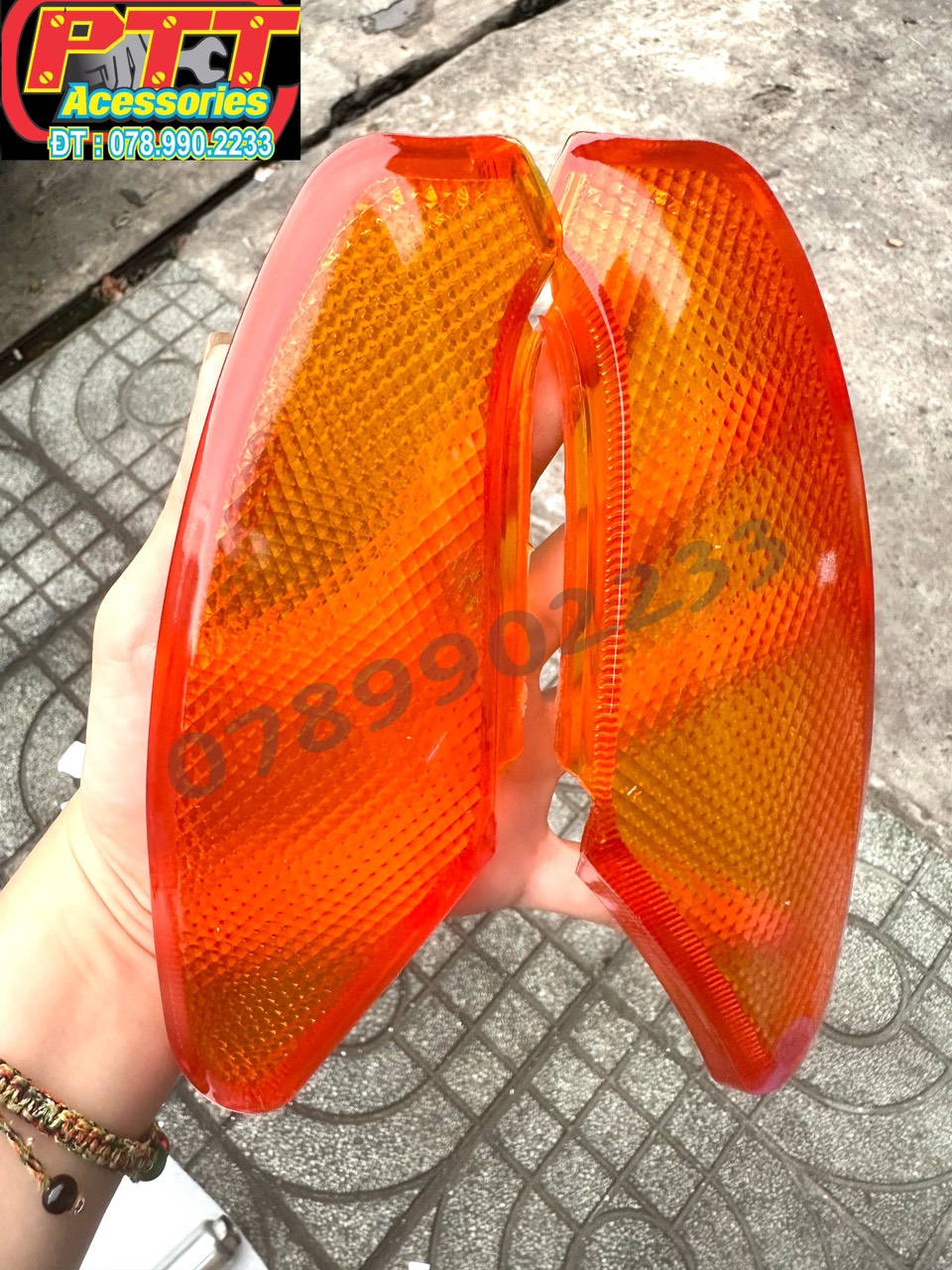 Chụp xi nhan sau xe spacy 125