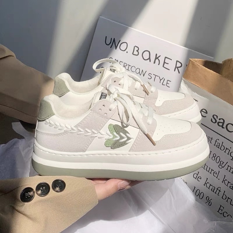 Giày sneaker nữ TED đế cao 4cm chất liệu da siêu đẹp phong cách thời trang mẫu mới nhất 2022, giày nữ giá rẻ đi học