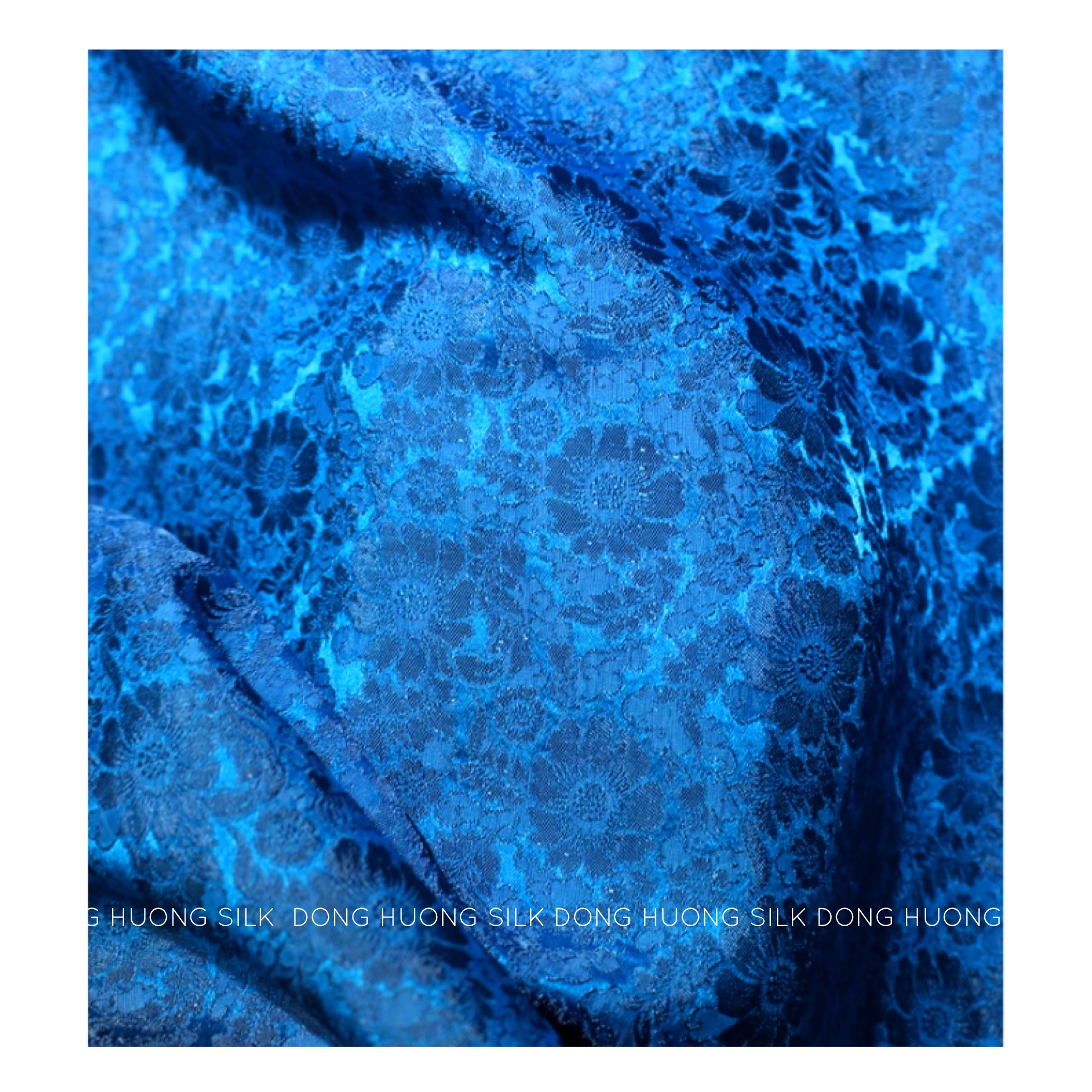 Vải lụa tơ tằm hoa cúc may áo dài - đông hương silk - xanh dương – lhvs036