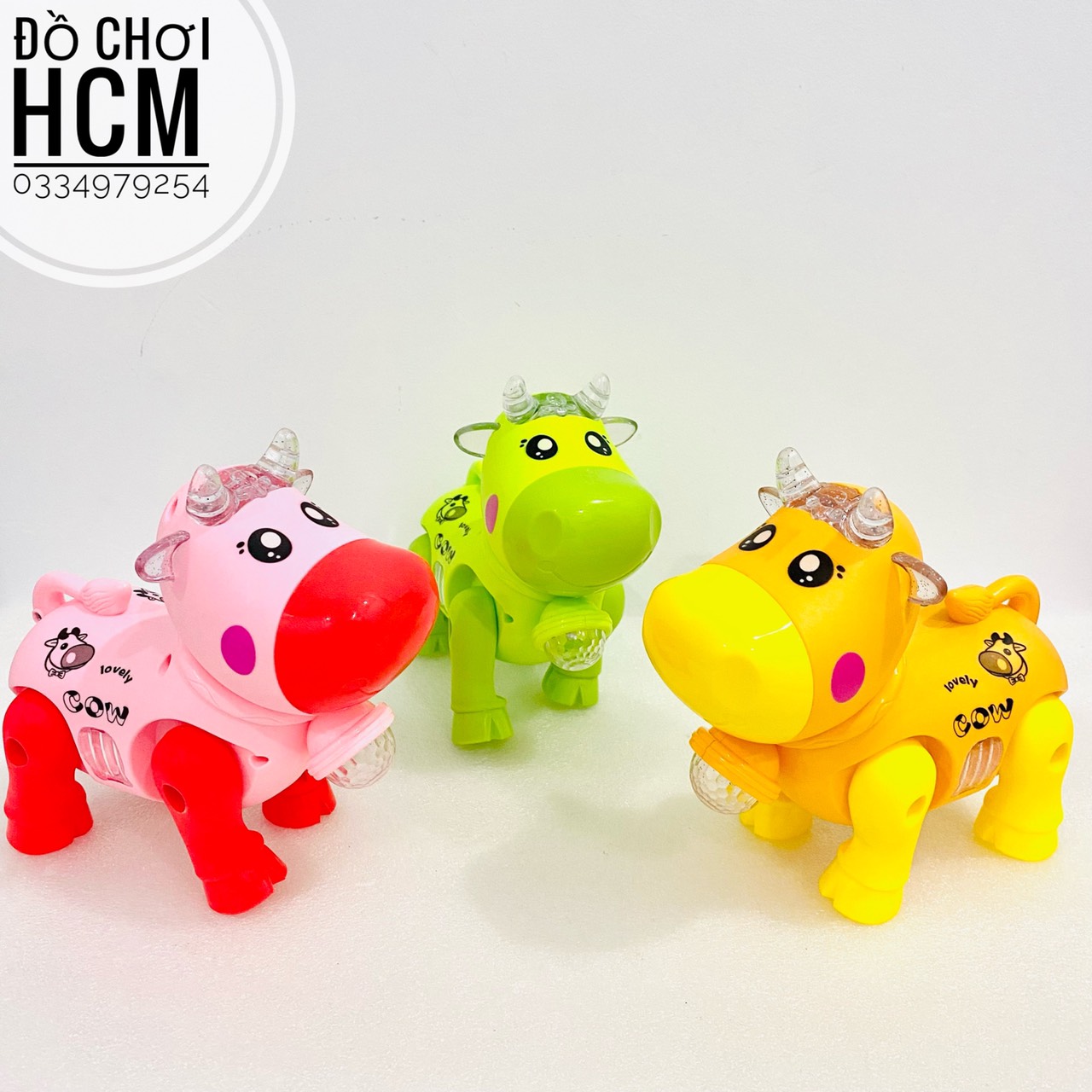 [HCM][CÓ ĐÈN NHẠC CLIP THẬT] Đồ chơi bò chạy pin có dây cho bé dắt đi dạo nhìn rất cưng giúp bé phát triển khả năng tư duy
