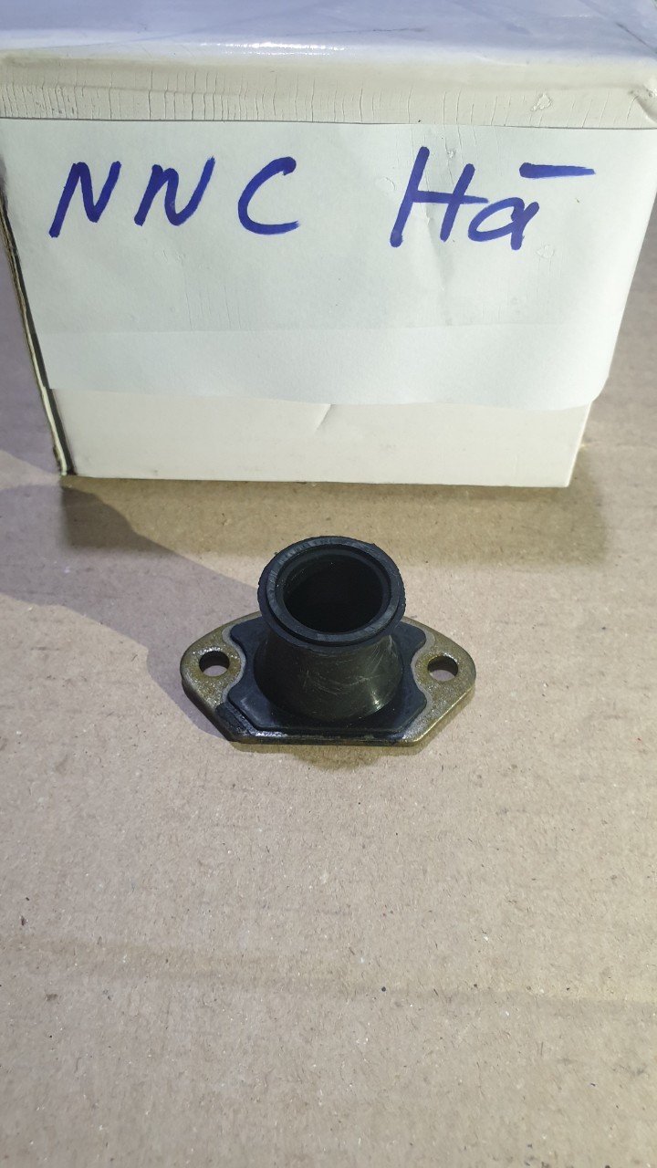 Cổ xăng máy cưa xích 5200