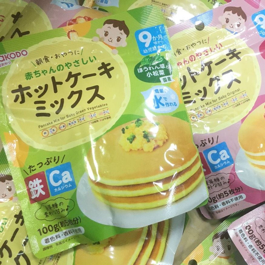 Bột làm bánh pancake/ hotcake vị rau bó xôi/ truyền thống Wakodo