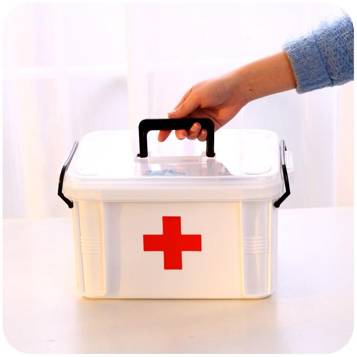 [HCM]Hộp đựng thuốc y tế trên ô tô HD Korea 21x15x13 cm PNS101