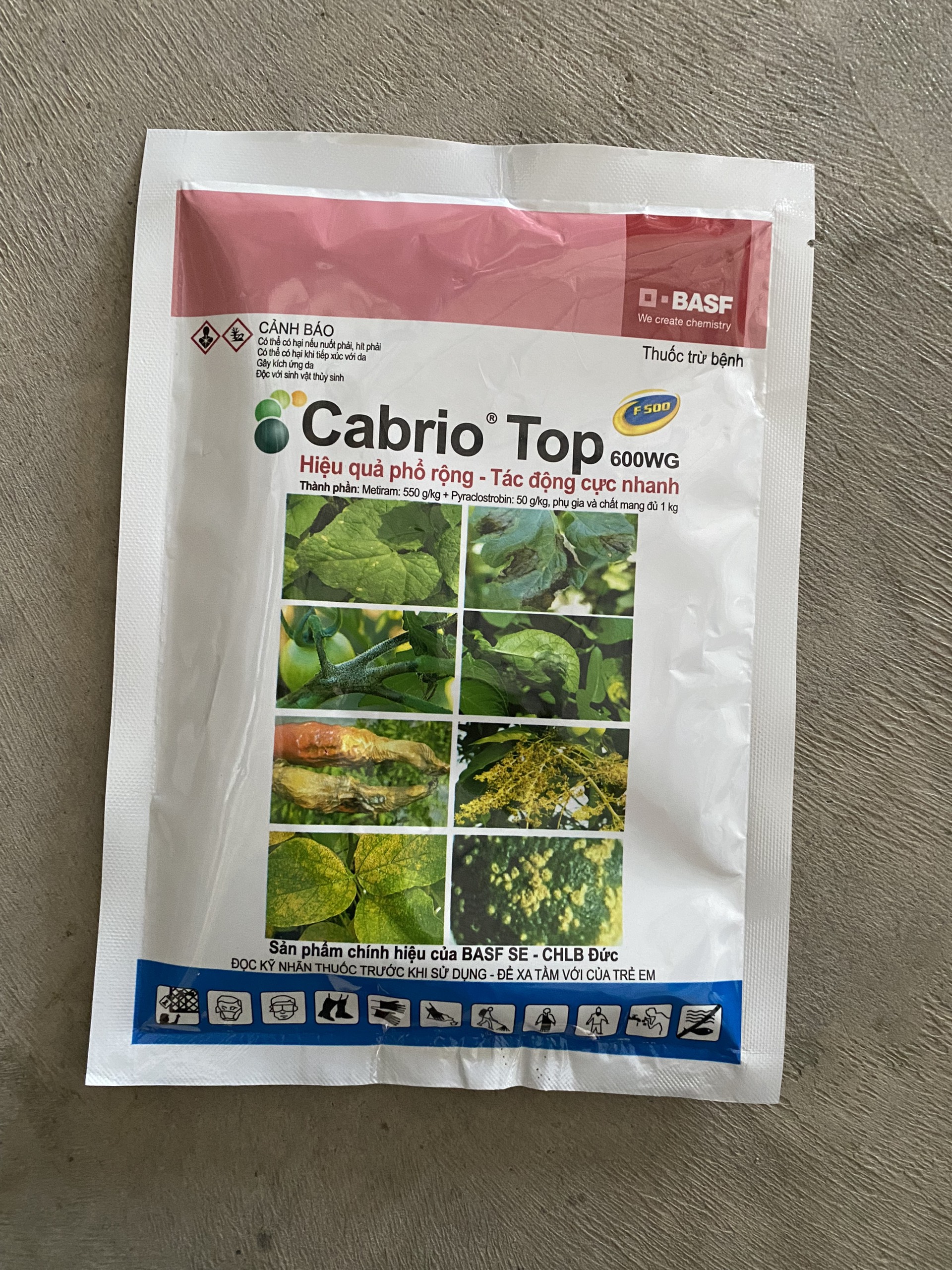 Thuốc trừ nấm bệnh Cabrio Top 600WG