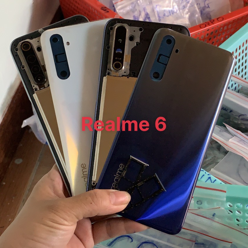Bộ Vỏ zin OPPO Realme 6 - gồm lưng ,sườn ,phím bấm và kính camera