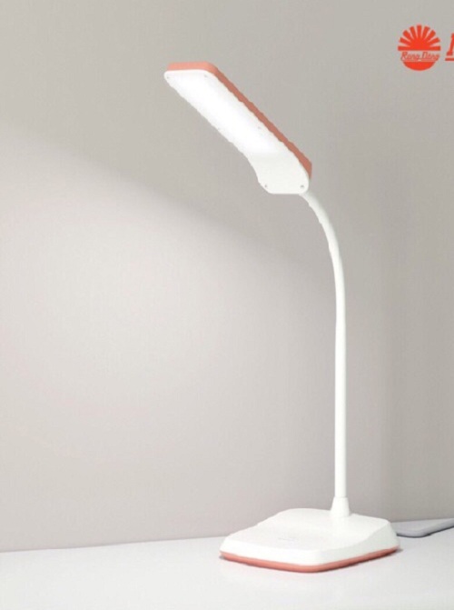Đèn bàn Led bảo vệ thị lực Rạng Đông RD-RL-36.Led- giao màu ngẫu nhiên