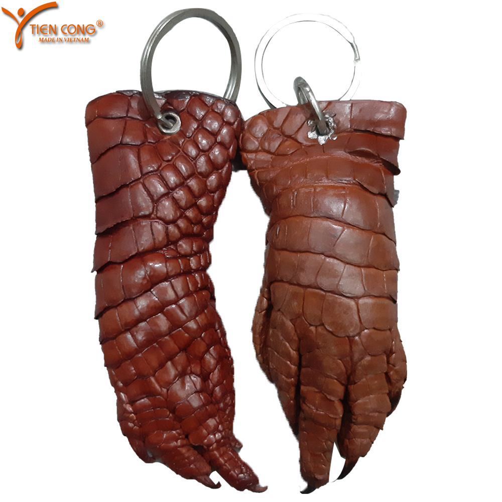 Móc Khoá Móng Da Cá Sấu Thật Tiến Công Thời Trang NTC0009 (Nhiều Màu)