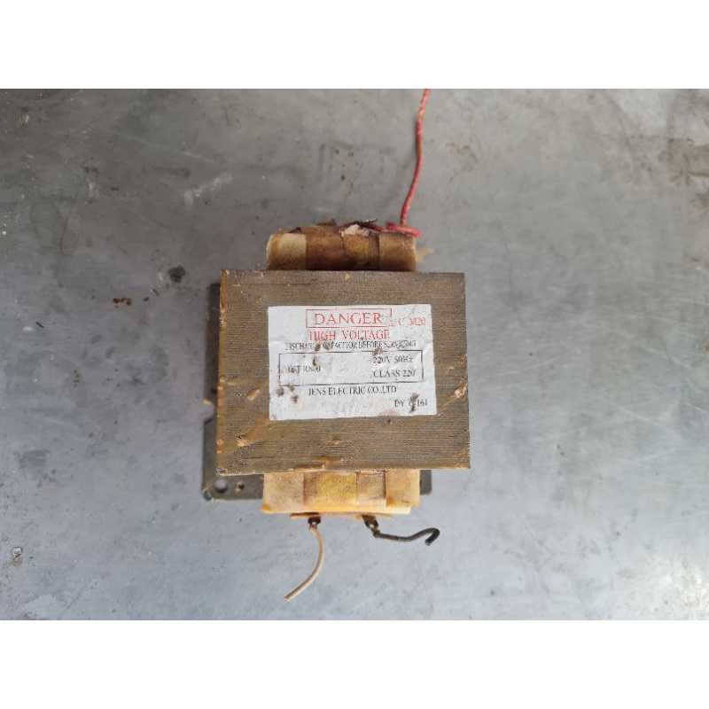 Biến áp lò vi sóng 700e -800e