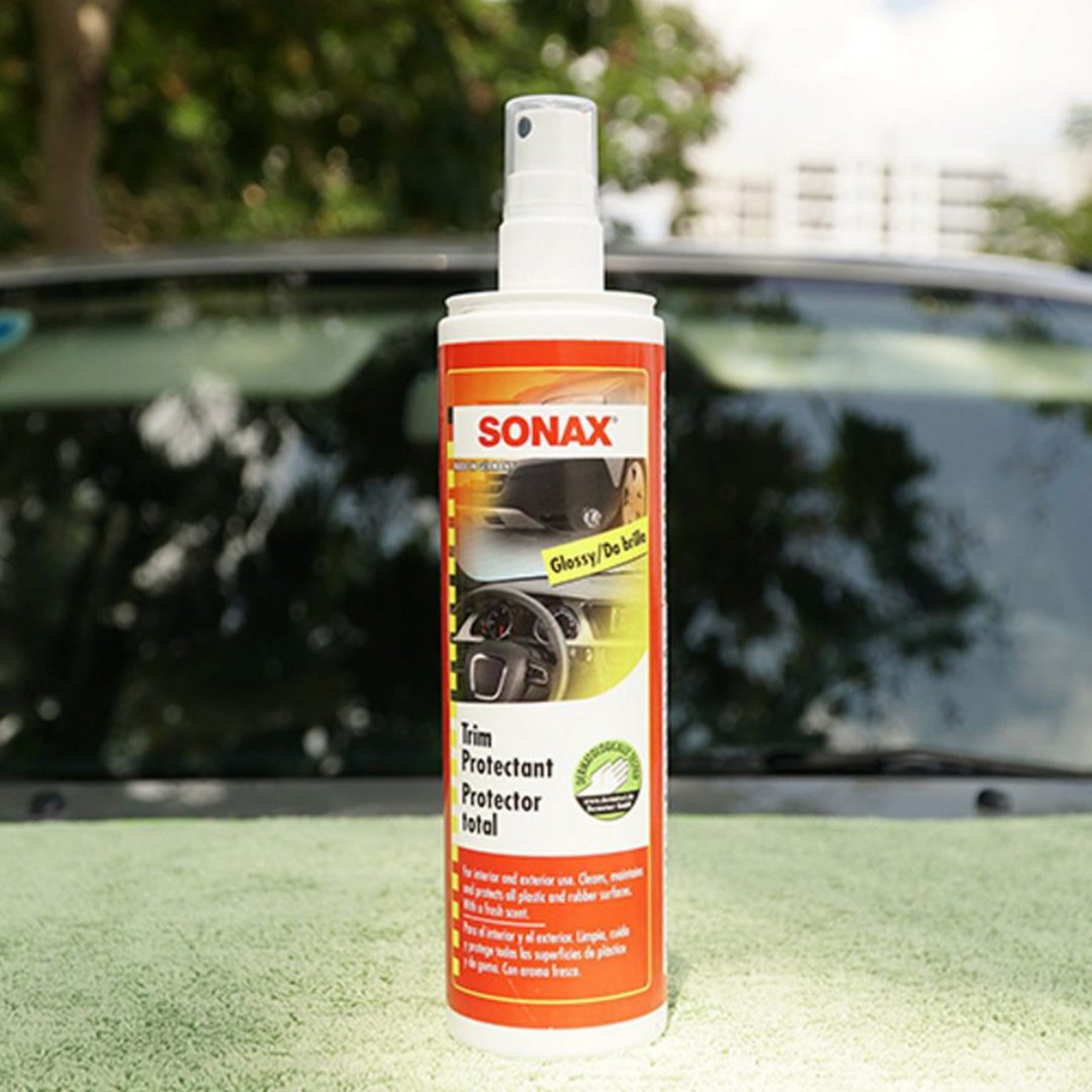 Chất bảo dưỡng và làm bóng nhựa, gỗ nội thất ô tô sonax