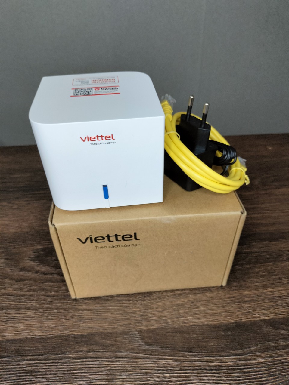 Mesh wifi Viettel H196A (MỚI )  FULL HỘP 2 băng tần 2.4G & 5G  đầy đủ phụ kiện nguồn-Hàng Chính Hãng