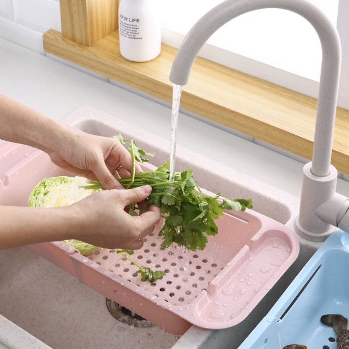[DEAL SỐC] Rổ Gác Bồn Rửa Bát Thông Minh Gấp Gọn Đa Năng Có Thể Điều Chỉnh Kích Thước Dùng Rửa Rau Qủa Trái Cây, Rửa Chén Bát Tiện Dụng, Giao Màu Ngẫu Nhiên