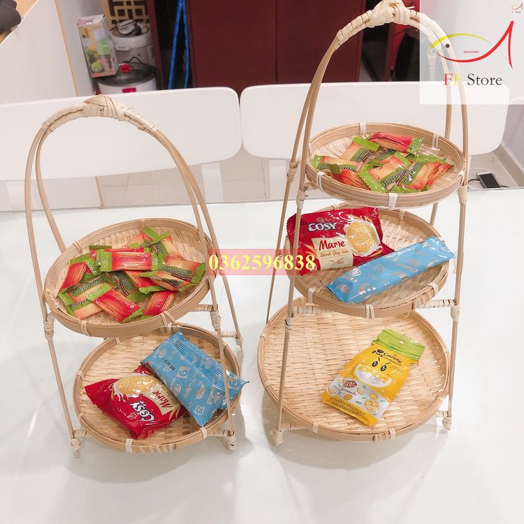 Khay chia tầng mây tre đan dùng để trang trí và đựng đồ ăn một bộ gồm có khay mẹt tre và kệ