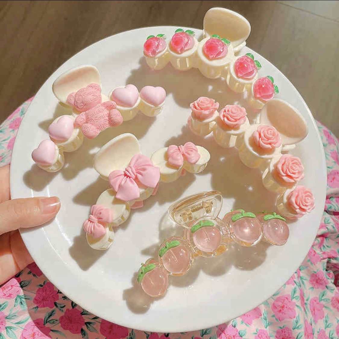 Kẹp tóc nữ đính các hạt charm hoa quả, trái tim, gấu Lotso, động vật cực dễ thương