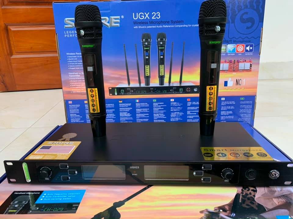 Micro Shure UGX 23 Không Dây Board đỏ, 4 Anten, Hàng Tự ngắt, Loại 1 New 2021 - Micro karaoke gia đình và sự kiện