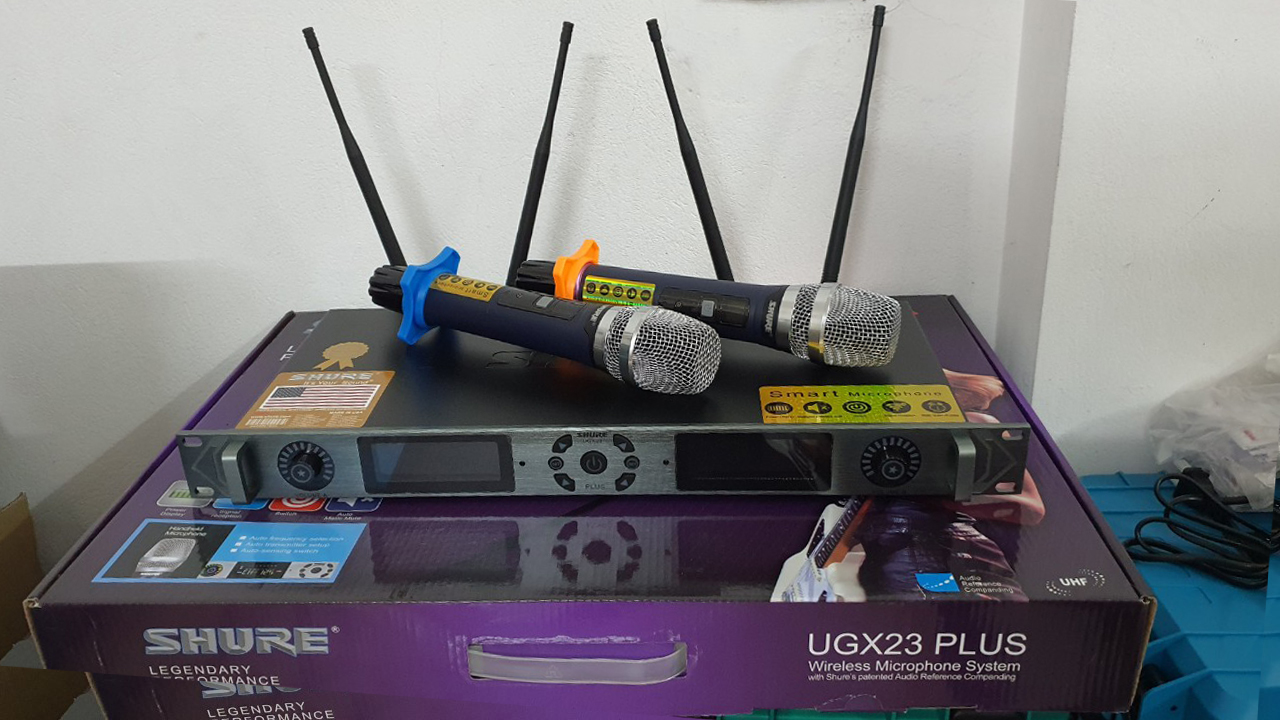 MICRO Không Dây SHURE ugx23PLUS Cao Cấp