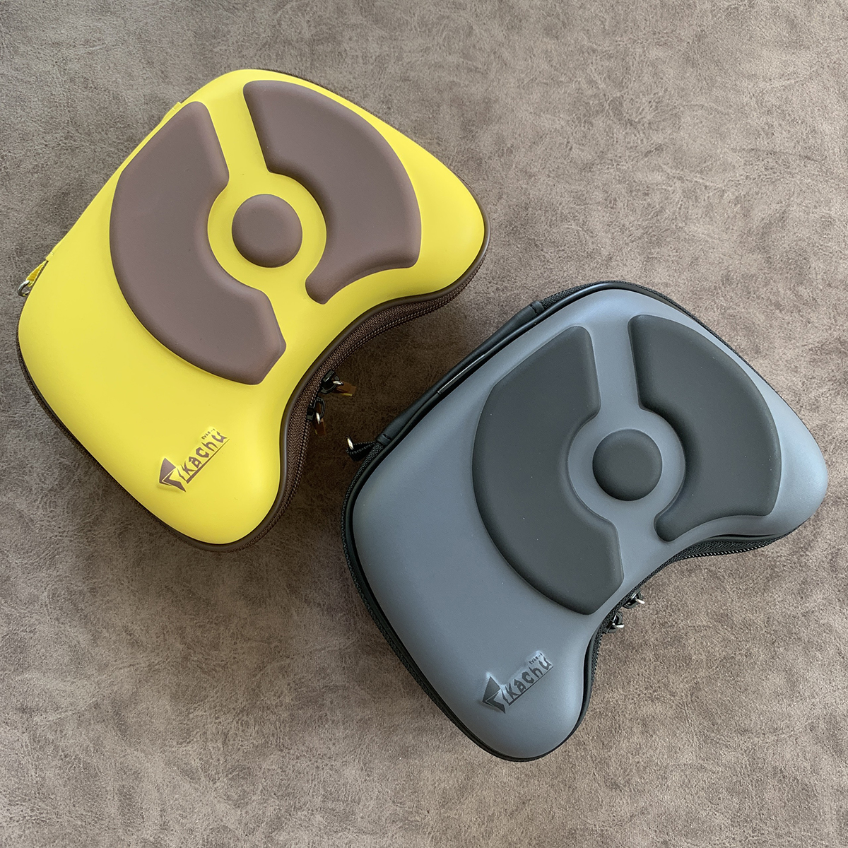 Hộp đựng tay cầm Xbox và tay cầm Ps4 hình Pikachu siêu xịn cam kết hàng đúng mô tả chất lượng đảm bảo inbox cho shop để được tư vấn thêm
