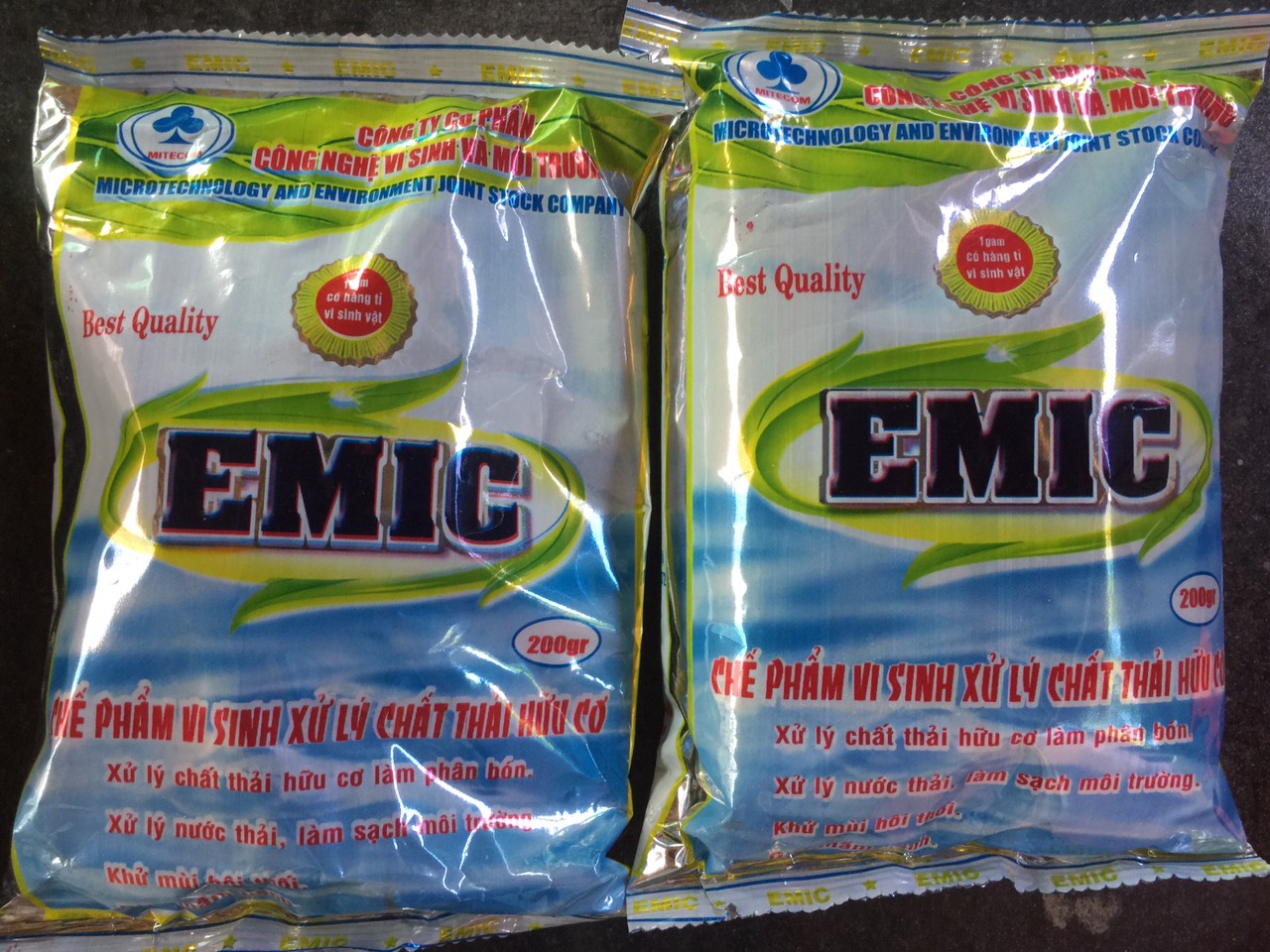 Chế phẩm vi sinh xử lý chất thải hữu cơ EMIC 200gr