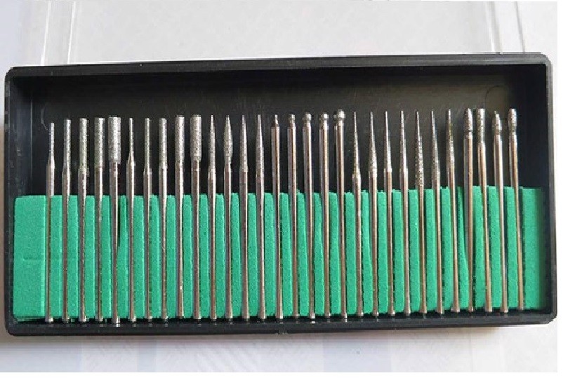 Bộ mũi mài kim cương cán 2.35mm 30 món