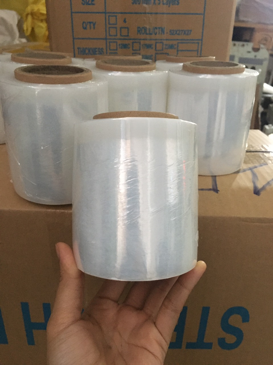 MÀNG QUẤN cuộn nhỏ 1 tấc , PE 10cm, quấn bụng giảm mỡ, bọc hàng kích thước nhỏ đóng phụ kiện, chống trầy, bảo quản chống bụi