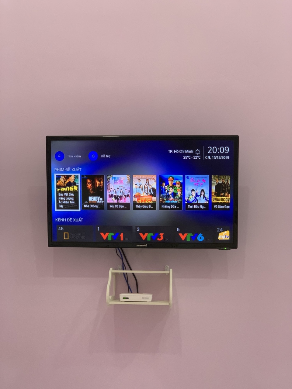 [HCM]Kệ wifi treo tường kiểu mới 2020 bảo hành 3 tháng