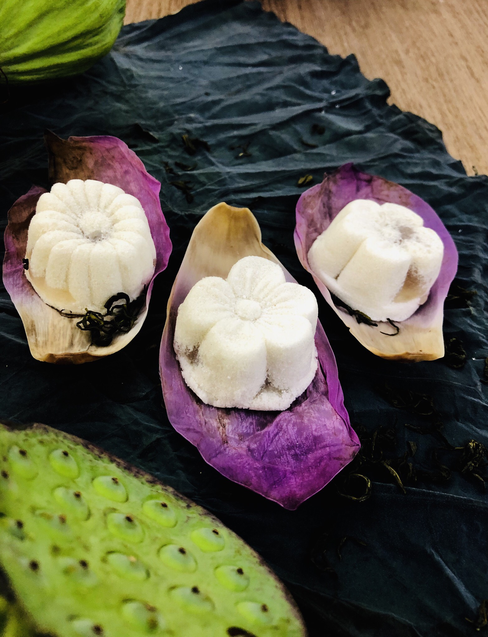 Bánh in nhân dừa non 20 cái - tạp hoá 365