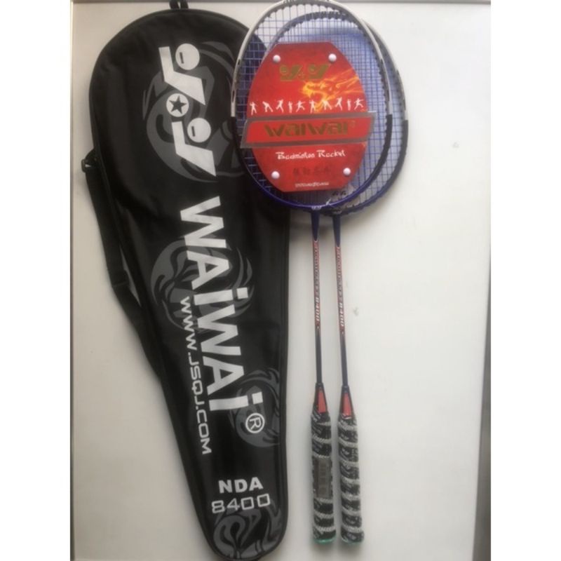 Bộ 2 chiếc vợt cầu lông WAIWAI