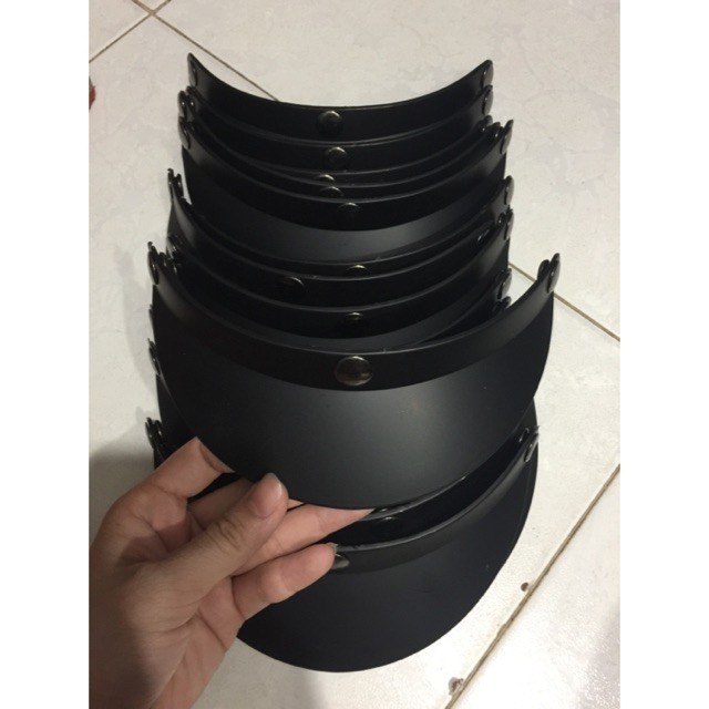 Lưỡi trai nhựa gắn mũ bảo hiểm 3/4 hoặc nón bảo hiểm