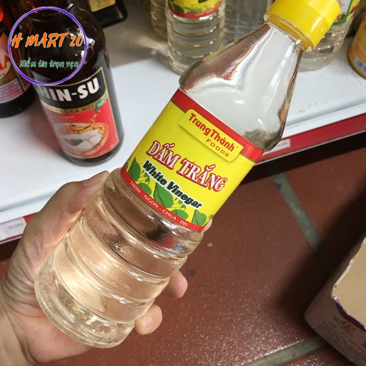 Dấm gạo trung thành màu vàng thơm ngon 500ml