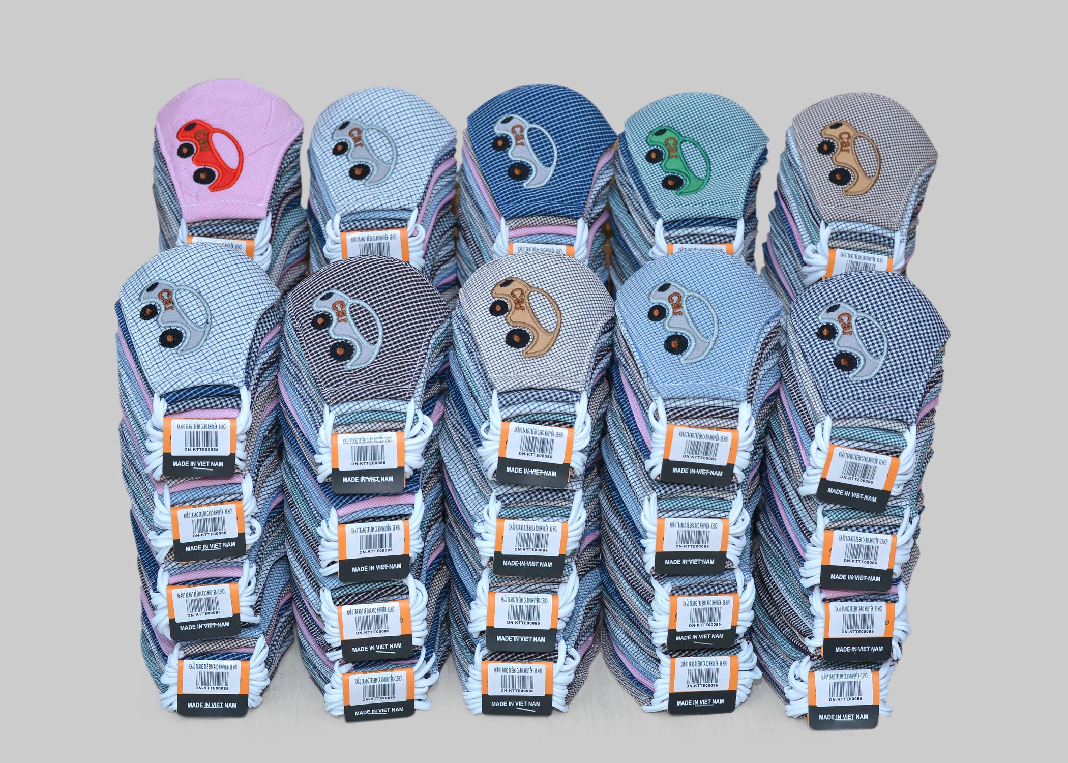 Combo 2 khẩu trang vải 4 lớp cao cấp Duy Ngọc bảo vệ bé dưới 5 tuổi ( màu bé trai )