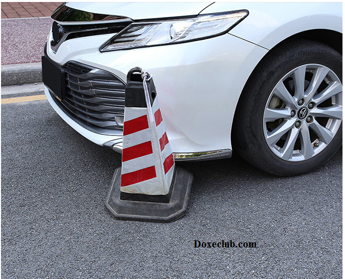 Ốp bảo vệ hai bên góc cản trước và sau xe Toyota Camry 2019-2023