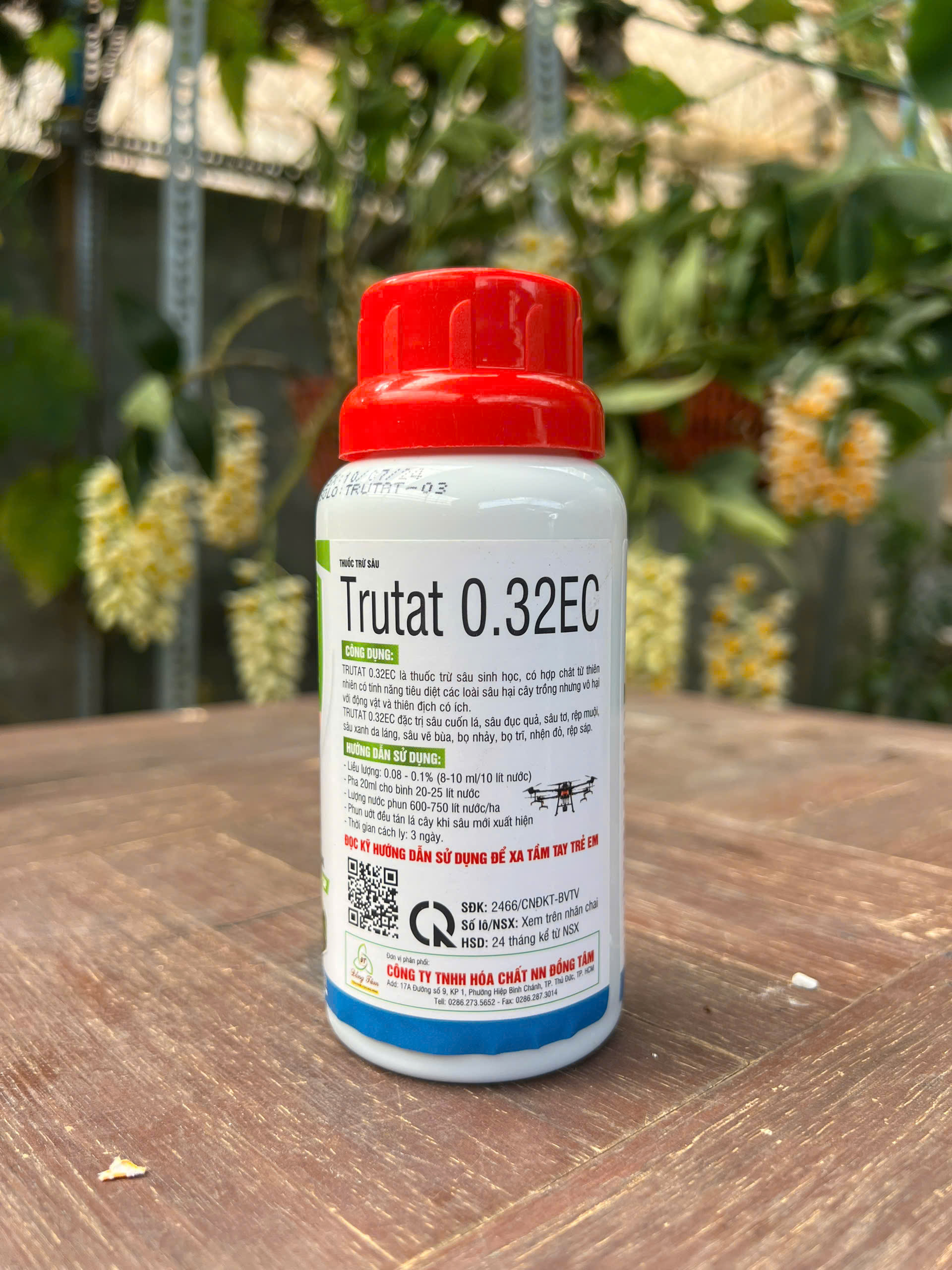 Trái Cà Đỏ 200ml Azadirachtin Thuốc Trừ Sâu Cuốn Lá Sâu Đục Quả Rệp Sáp Bọ Trĩ Nhện Đỏ Cho Cây Trồng