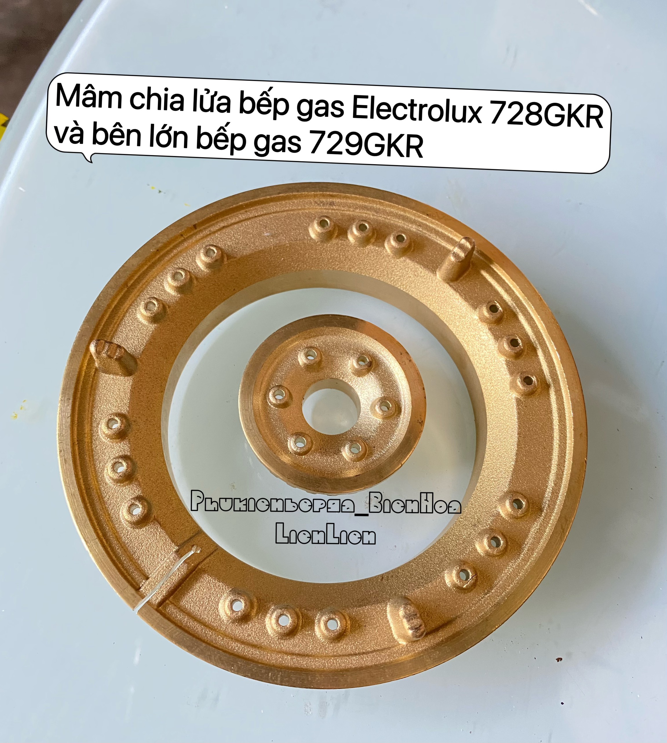 Đầu đốt chia lửa bếp gas Electrolux 729