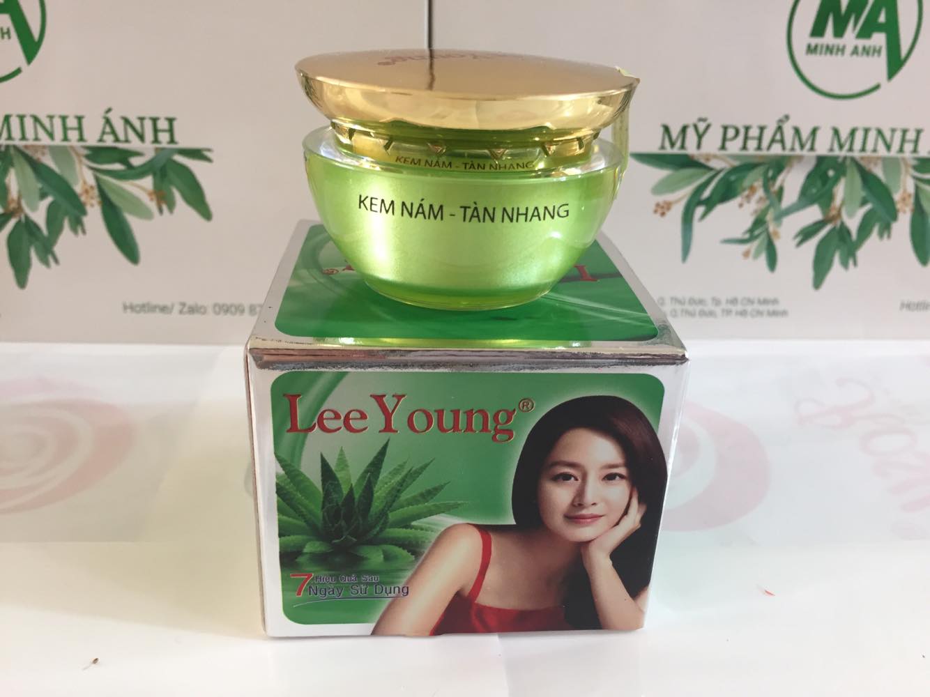 Kem lee young nám tàn nhang 7gr lẻ 1 hũ
