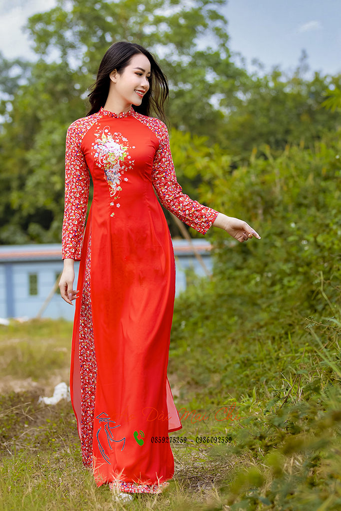 Bộ áo dài truyền thống hoa nhí đỏ họa tiết hoa tay HT01 (cổ 2cm tay dài)
