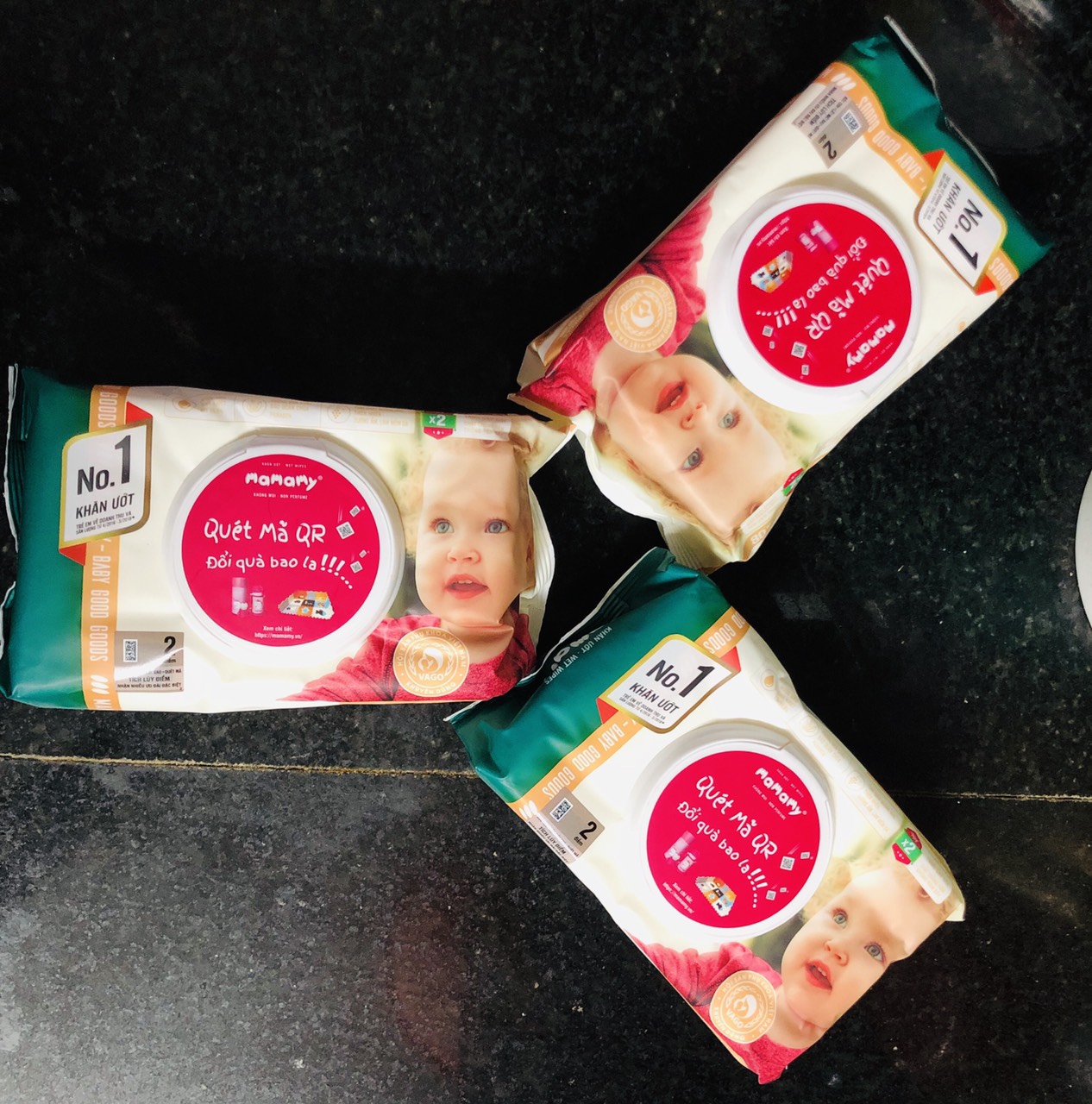 Combo 120 tờ khăn ướt mamamy không mùi có nắp quét QR code