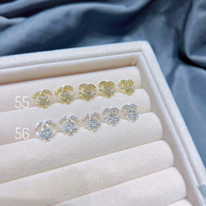 Cham gắn móng chanel (giá 1 cái)